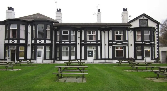 Mersey Hotel, Забронировать Отель Уиднес Чешир
