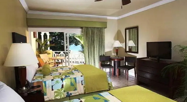 Двухместный номер Deluxe с балконом и oceanfront Magdalena Grand Beach & Golf Resort