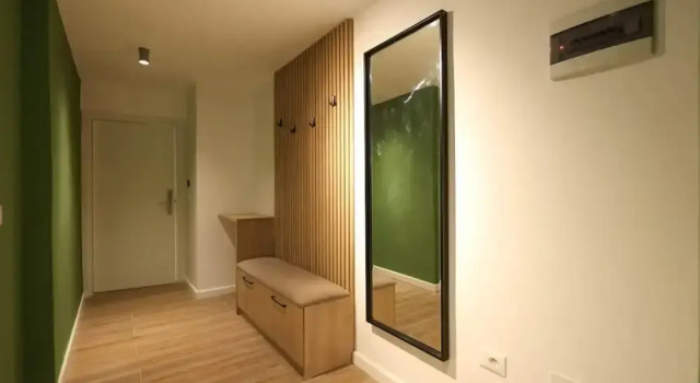 Grandstay Studios 103, Rezerwuj Apartament Hotele w Durres County z parkingiem, Parking
