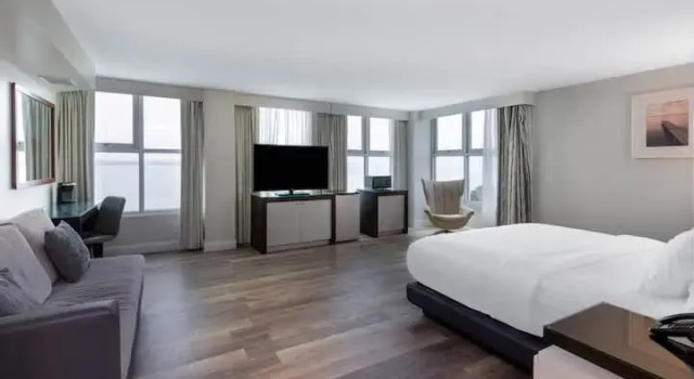Двухместная студия люкс с видом на озеро 41 Lakefront Hotel, Trademark Collection By Wyndham