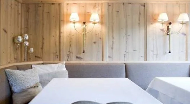Das Georg Boutique-Hotel, Забронировать Отель Лех Lech - Zürs, рядом с Горнолыжный подъемник Шлосскопфбан