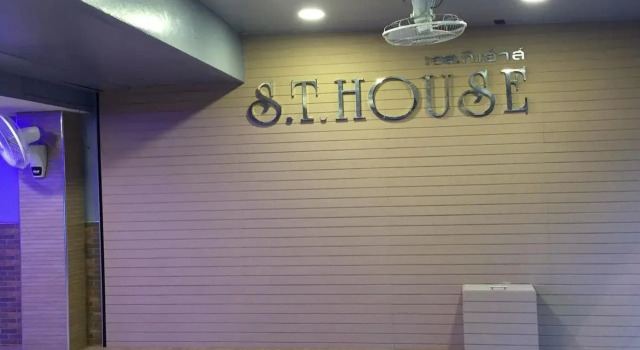 ST House