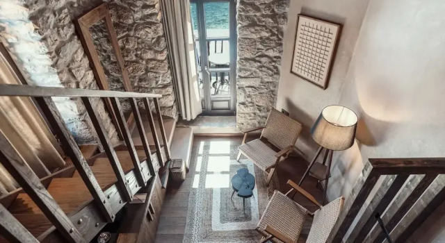 Люкс с балконом и с видом на море KaSeas Boutique Hotel
