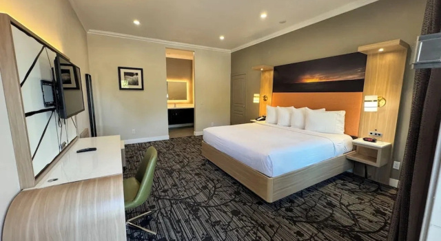 Номер Superior Granada Inn