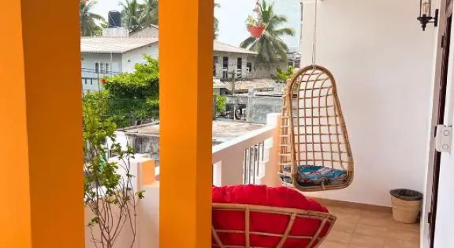 Кровать в общем номере Hummus Hostel Hikkaduwa