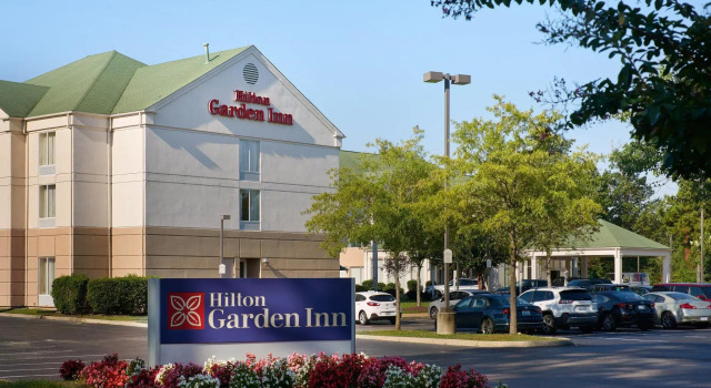 Hilton Garden Inn Newport News, Забронировать Отель Отели Ньюпорт-Ньюс 3 звезды, 3*