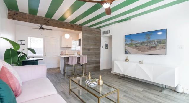Апартаменты Deluxe Ash & Ko Boutique Lodging