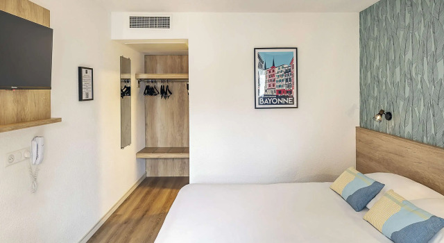Двухместный номер Standard Ostal Pau Universite - Sure Hotel Collection by Best Western