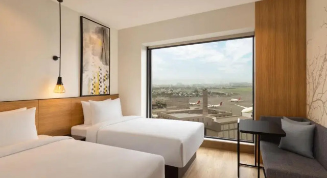 Двухместный номер Deluxe с видом на внутренний двор Fairfield by Marriott Mumbai International Airport