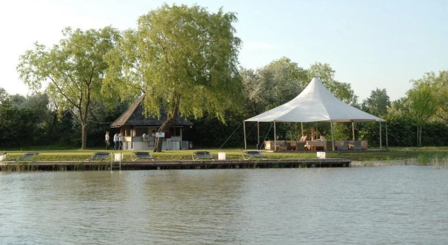 Hoteldorf Seepark Weiden, Réserver Hôtel Hôtels 4 étoiles à Basse-Autriche, 4*