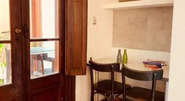 ViaVia BsAs GuestHouse, Забронировать Отель Отели в центре Сан-Тельмо, в центре