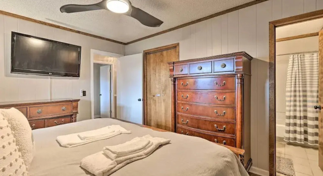 Апартаменты 2 Mi to Skiing! Resort-style Beech Mountain Condo