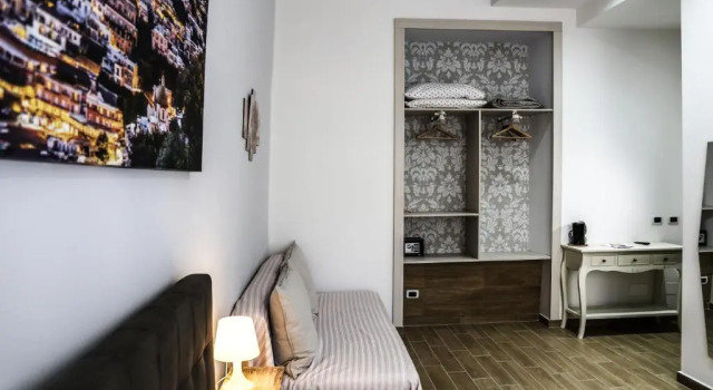 Четырёхместный номер Standard с балконом B&B Caracciolo 109