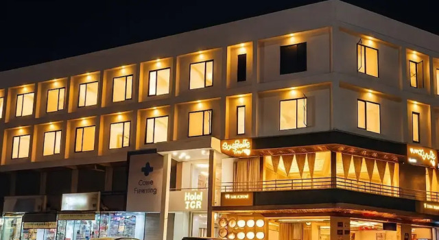 Hotel TGR, Rezerwuj Hotel Ankleshwar Gujarat