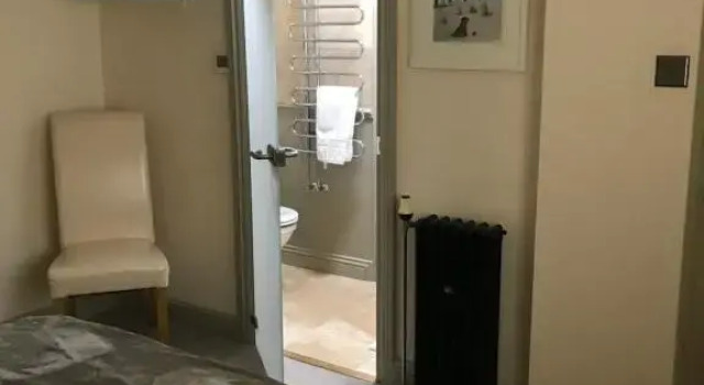 Highview Bed and Breakfast, 预订 酒店 斯特劳德 科茨沃尔德