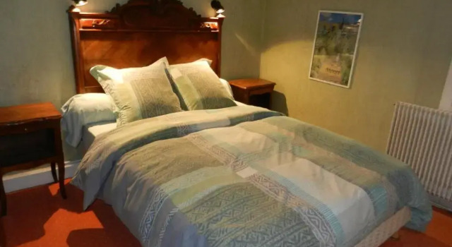 Трёхместный номер Standard Auberge de la Tradition