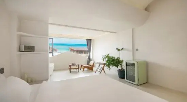 Семейный люкс с видом на море North Shore Qingfeng Hotel (Weizhou Island Branch, Beihai)