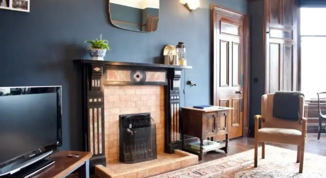Bright & Spacious One Bedroom Flat Near Leith