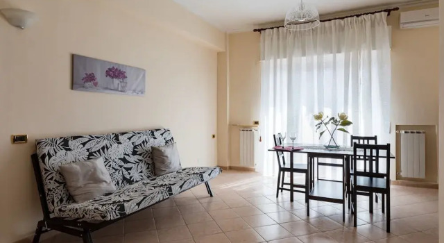 Lovely Central Apartment, Забронировать Апартаменты/квартира Апартаменты Рима, рядом с Piazza San Giovanni in Laterano, Апартаменты/квартира