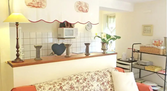 House With 2 Bedrooms in Saint Branchs, With Pool Access, Furnished Ga, Rezerwuj Dom wakacyjny  