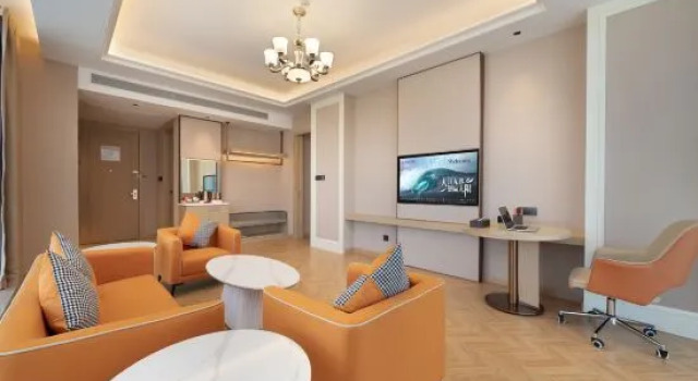Люкс с красивым видом из окна Vienna Hotel ( Haiyan Baolong Business Center Branch)