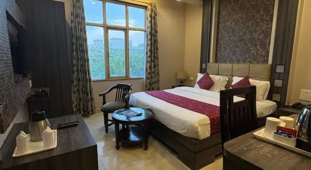 Двухместный номер Deluxe с видом на город Hotel Ozas Grand