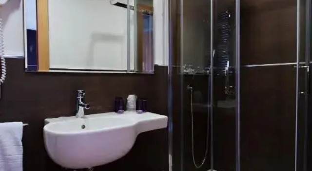 Трёхместный номер Hotel Gravina San Pietro