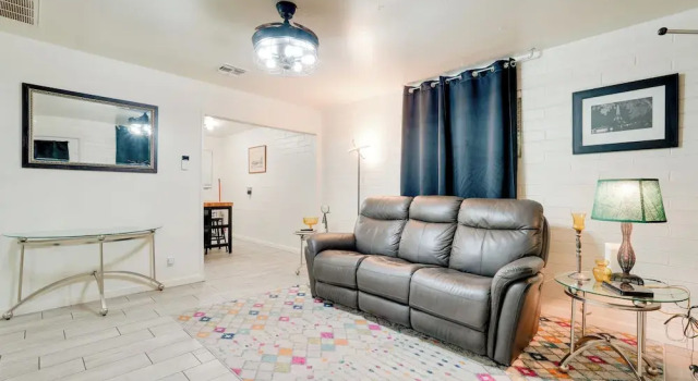 3 Mi to Dtwn Phoenix: Apt w/ Shared Patio, Забронировать Апартаменты/квартира Финикс 