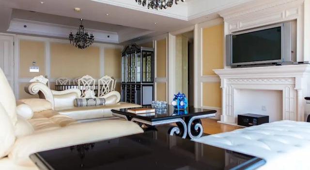 Апартаменты с 4 комнатами с видом на море Qingdao Jinshan We Holiday Apt Wusi