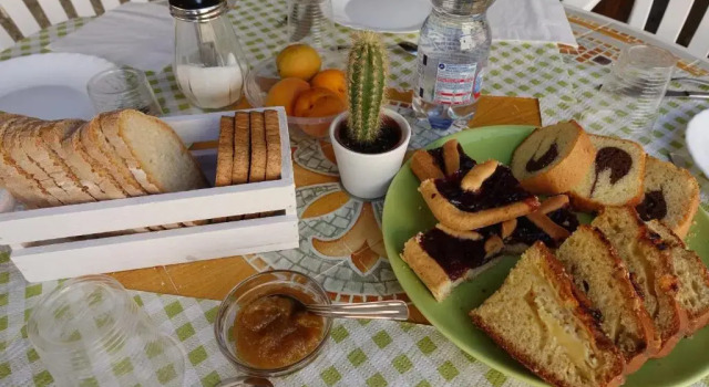 B&B Le Logge Di Sopra, Prenota Bed & breakfast Asciano Crete Senesi
