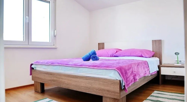 Charming Apartment in Vrsi Mulo, Great Place in Dalmatia for Family Vacation, Buchen Sie Ferienwohnung Vrsi Gespanschaft Zadar