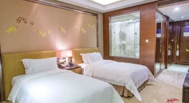 Номер Deluxe Cinese Hotel Dongguan