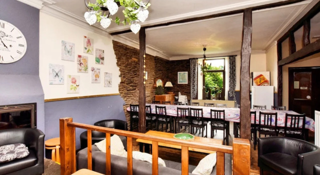Lierneux Forest View Lodge, Забронировать Дом для отпуска Отели Льернёкс с парковкой, Парковка