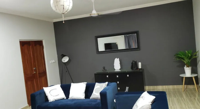 Candice serviced Apartment, Prenota Appartamento Sunyani Ghana