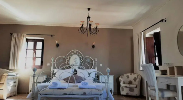 Люкс Areos Polis Boutique Hotel