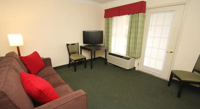 Двухместный люкс Black Bear Inn & Suites