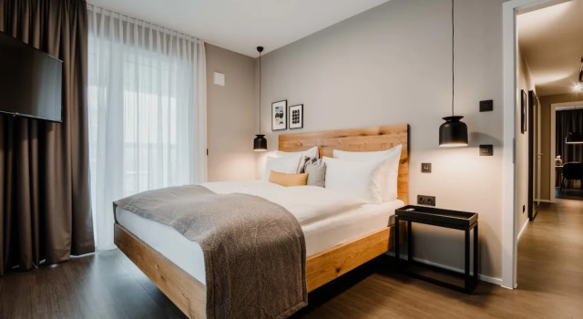 Апартаменты Business Premium с 3 комнатами Timehouse Serviced Apartments