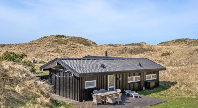 "Nikodina" - 200m from the sea in NW Jutland
