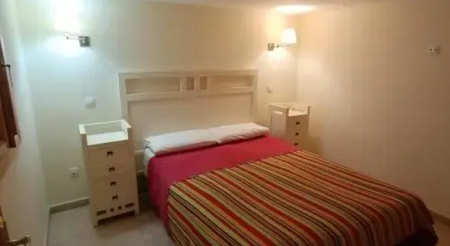 Lovely house Gran Canaria, Забронировать Отель Отели Плайя дель Инглес с бассейном, рядом с Экуменический храм Эль-Сальвадор, Бассейн