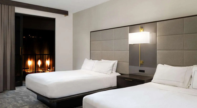 Номер Superior Hilton Promenade Branson Landing