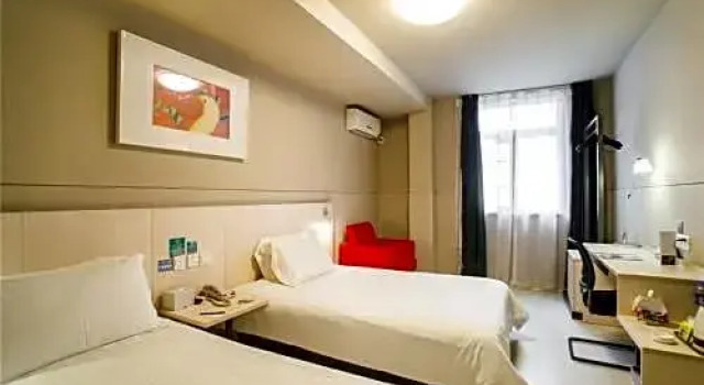 Двухместный номер Standard Jinjiang Inn Shenzhen Nanshan Qianhai Road
