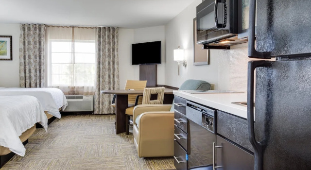 Люкс Candlewood Suites Fort Lauderdale Airport-Cruise by IHG