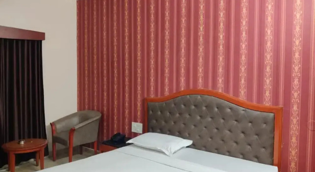 OYO 592 Hotel Chetan International, Rezervovat Hotel Hotely v Bangalore s parkováním, Parkování