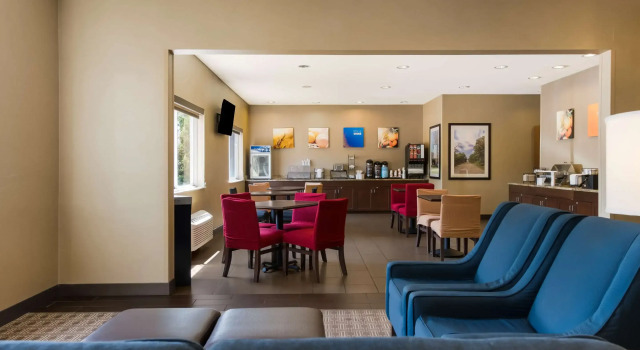 Comfort Inn East Wichita, Boek Hotel Hotels in Wichita met ontbijt, Ontbijt