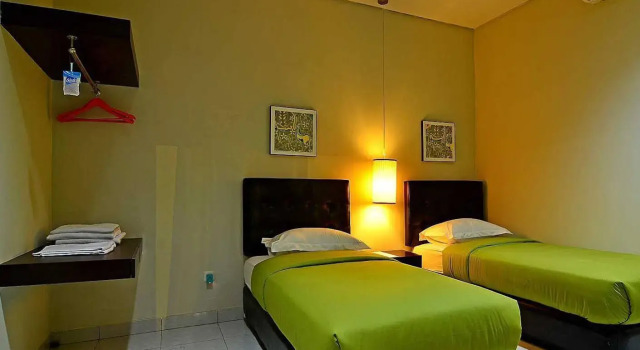 Baituna, Rezervovat Hotel Bandung Wetan 