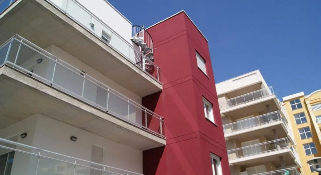 Agora Apartamentos La Volta