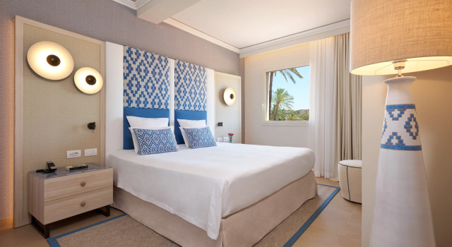 Prestige Suite Bay Side Pullman Timi Ama Sardegna