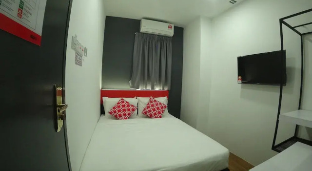 Номер Deluxe The Red Hotel