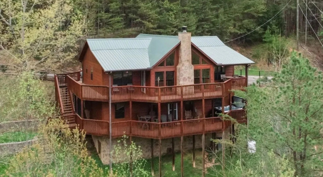 Номер Standard с 4 комнатами Barefoot Cabin 4 Bedroom Cabin by RedAwning