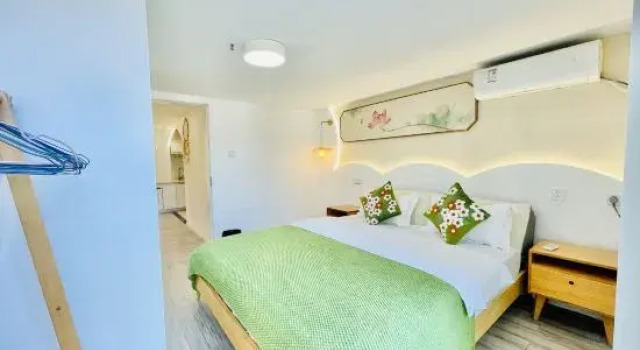 Люкс Lanyueju Riverside Vacation Boutique Stay (Gaozhuang Xishuangjing Starlight Night Market)